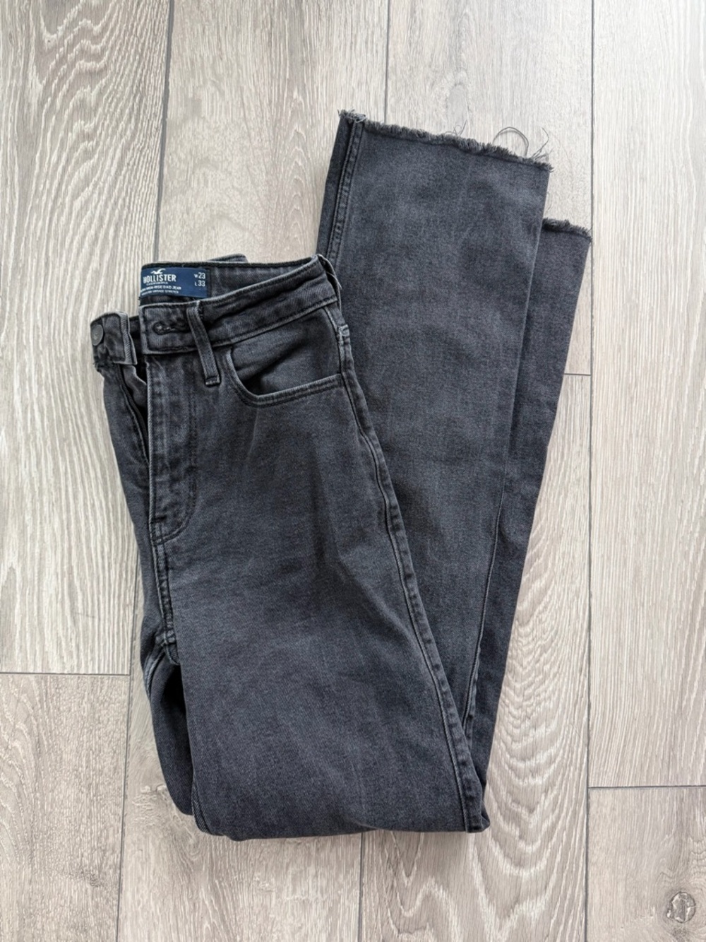 Hollister High-Rise Jeans